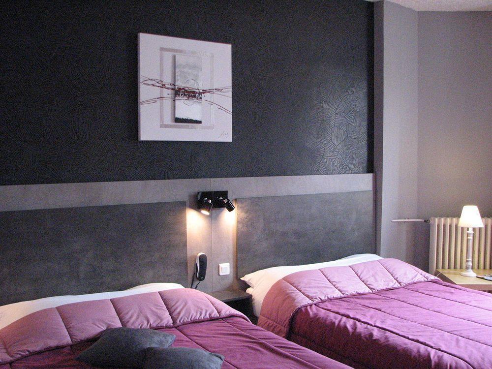 Hotel La Croix Blanche Tarbes Exterior foto